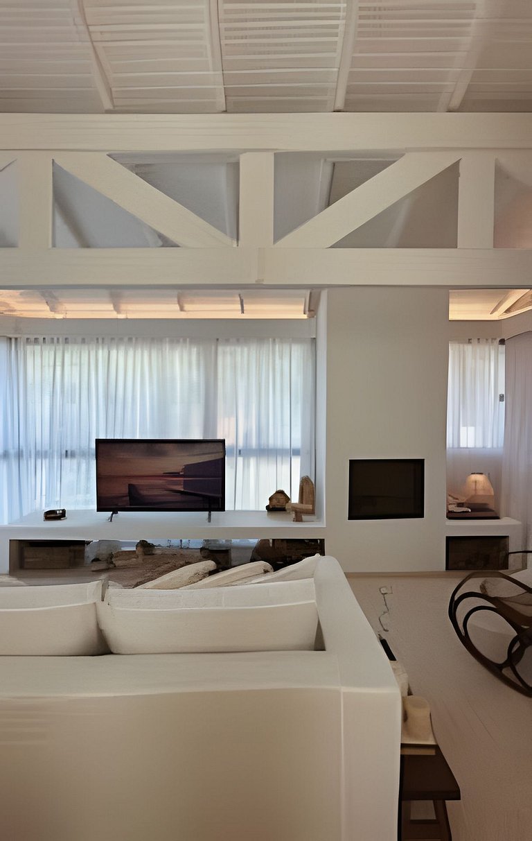 DAZ by Les Cinq | Refúgio na Praia do Estaleiro