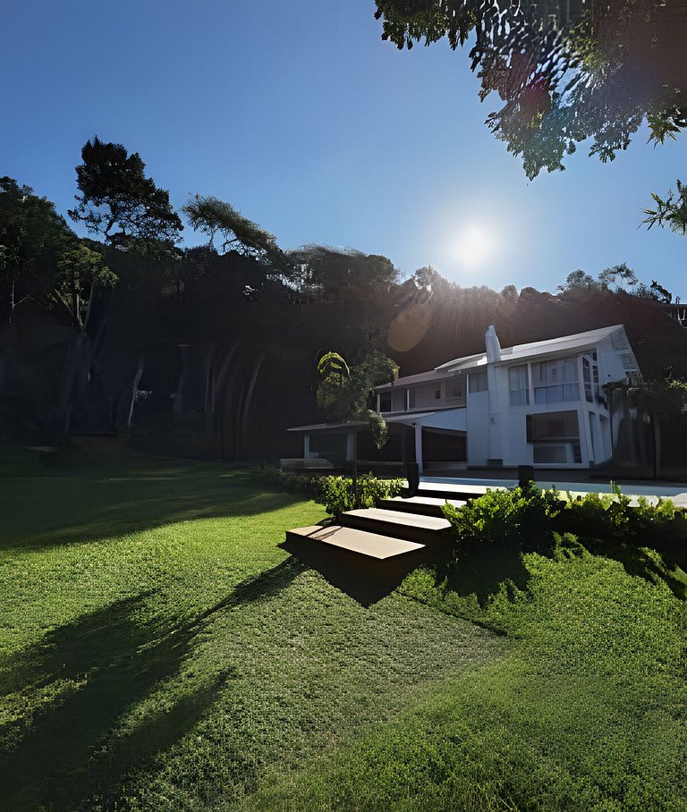 DAZ by Les Cinq | Refúgio na Praia do Estaleiro